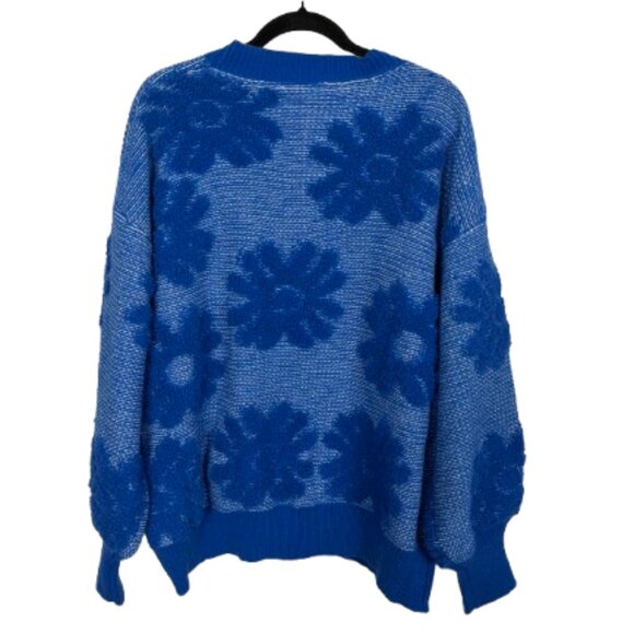 Davi & Dani NEW 3D Flower Texture Round Neck Dropped Shoulder Sweater Sz L Blue - Picture 8 of 11